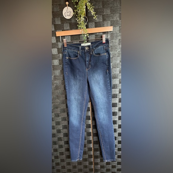 Mudd High Rise Jeggings Size 0 - Picture 1 of 3